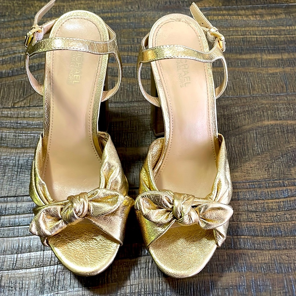 MK Bow Heels